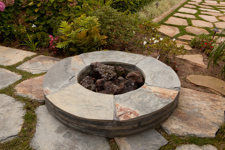 Backyard Fire Pits and Fireplaces in Santa Barbara