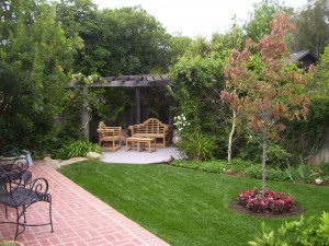 Santa Barbara lawn and garden manitenanace 